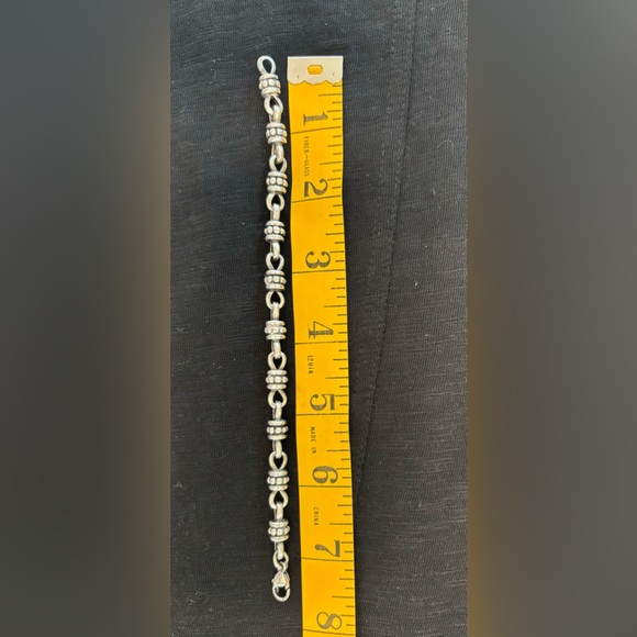 Retired James Avery Sterling Silver Bracelet, RARE, 7.5 inches, with felt bag - Picture 2 of 6